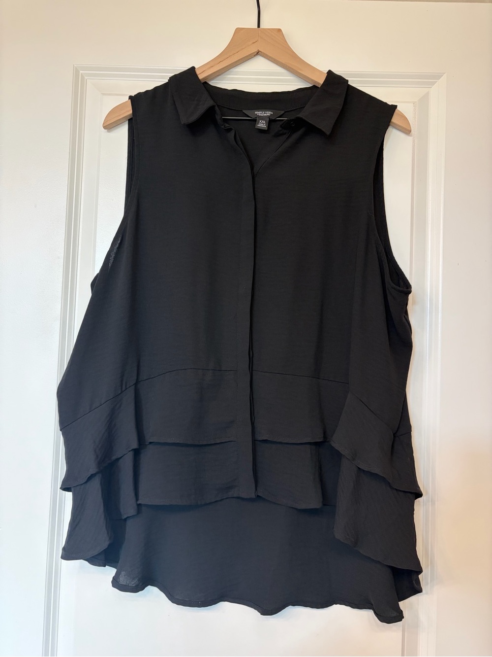Simply Vera Vera Wang Black Sleeveless Ruffle Button-Front Blouse